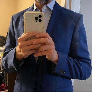 Vince Camuto stylish slim suit